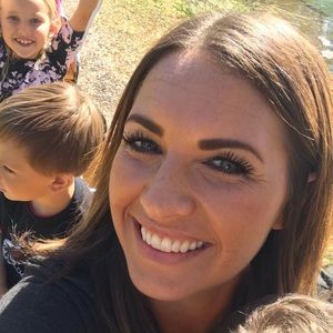 Meet your Posher, Ashton